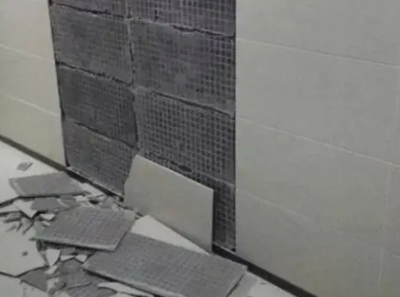 滨江瓷砖空鼓维修公司分享下滨江墙砖松动维修的知识
